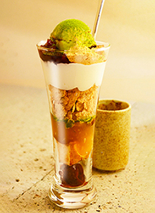 和風パフェ あまがさね